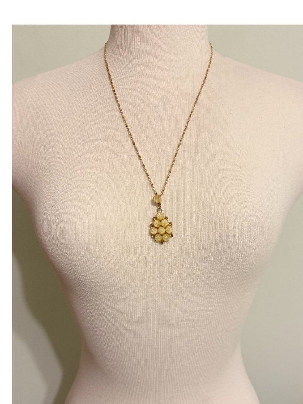 Elegant Gold Plated Necklace with Gold Filled Pendant – Timeless Statement Piece